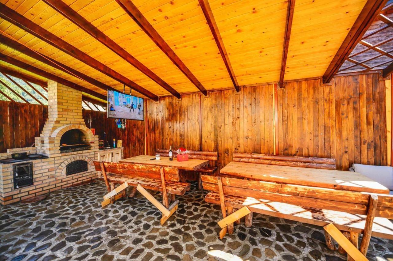 Amandra Chalet Sinaia Exteriör bild