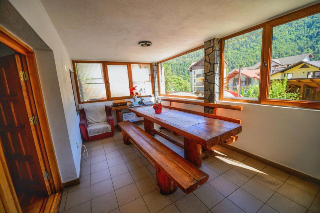Amandra Chalet Sinaia Exteriör bild